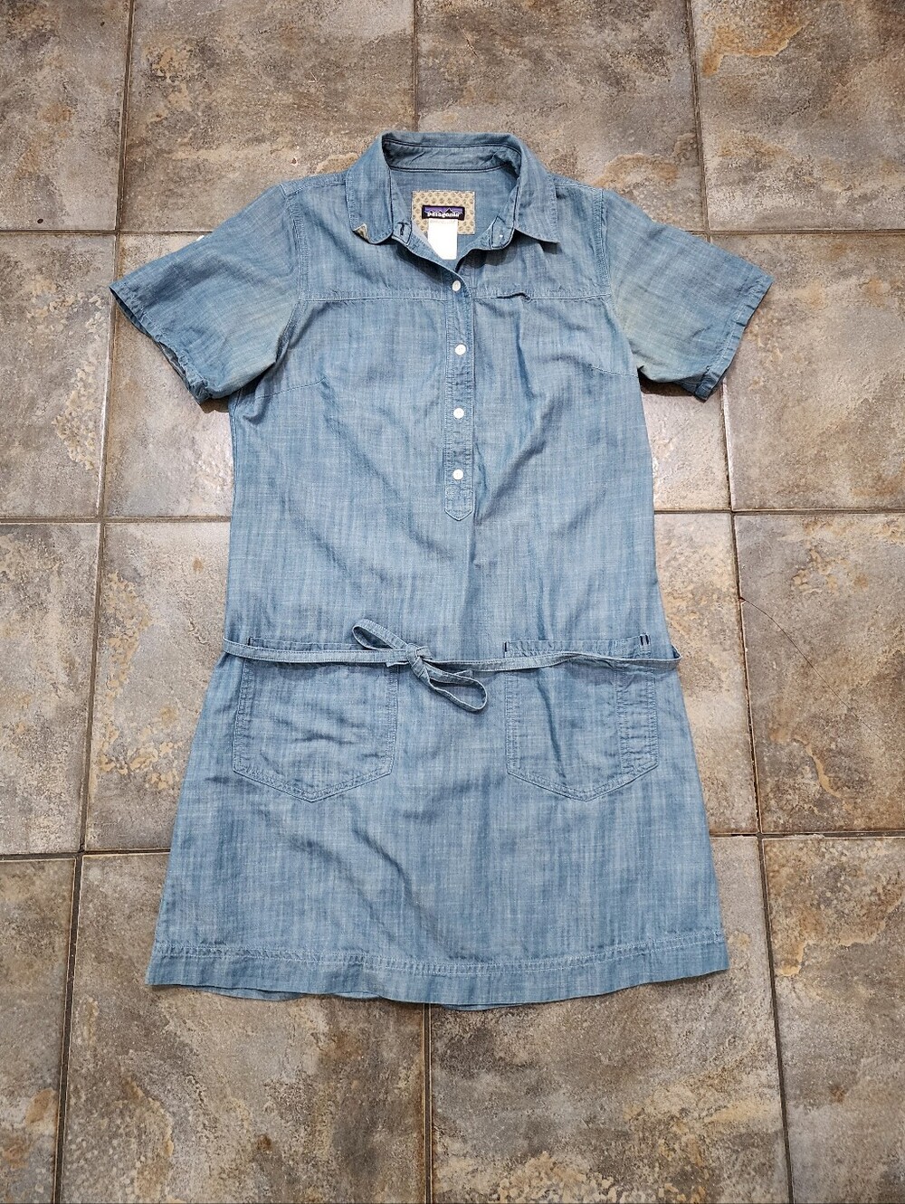 Patagonia Women's Size 10 Chesser Island Chambray Knee Length Belted Tie Dress